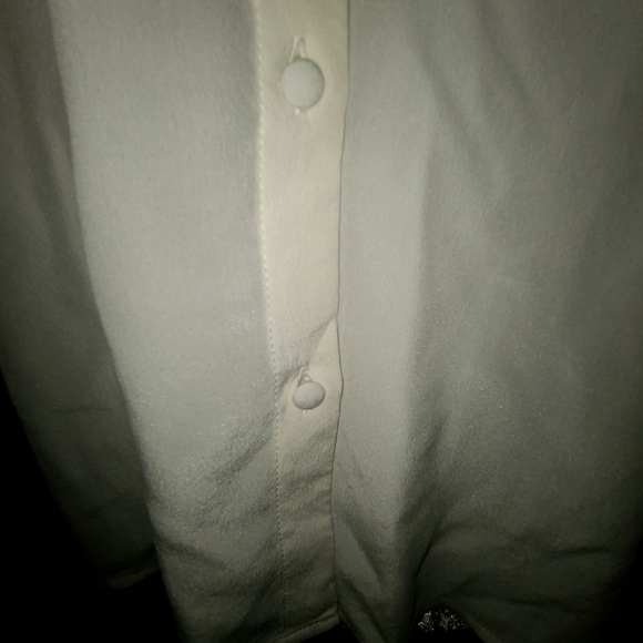 Sézane Cream Blouse with Bishop Sleeves and Peter Pan Collar - Picture 9 of 10